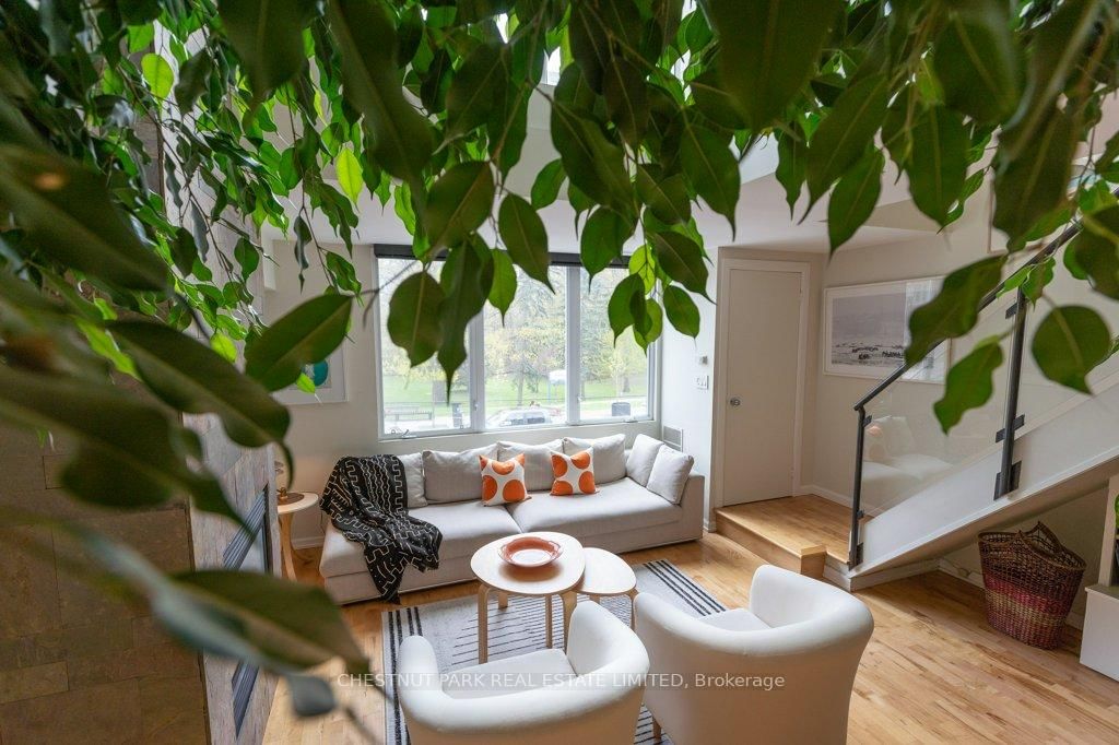 Condo for sale at 201-2012 Queen Street, Toronto, The Beaches, M4L 1J3 - MLS: E12150312