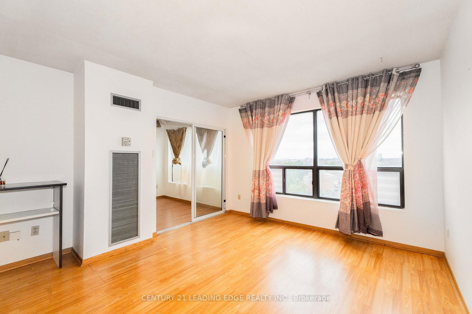 Condo for sale at 606-39 KIMBERCROFT Court, Toronto, Agincourt South-Malvern West, M1S 5B5 - MLS: E12150635