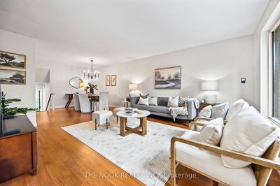 5 Starlake Dr, Toronto - Morningside image-0-4