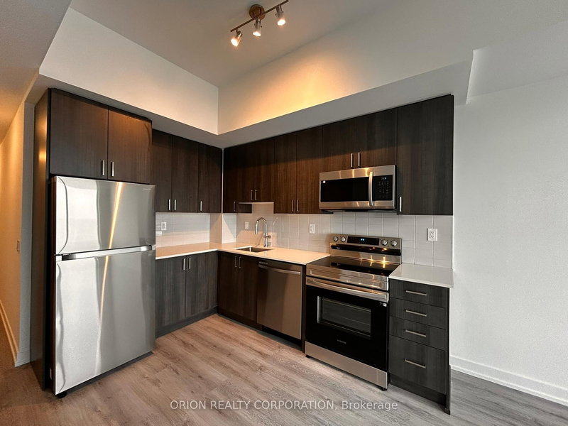 2909 - 1435 Celebration Dr, Pickering, L1W 0C4 | Image 2