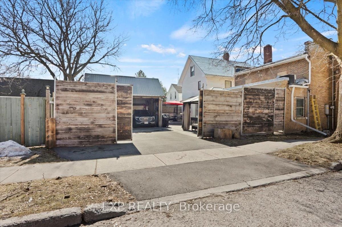 Property at 5297 Main