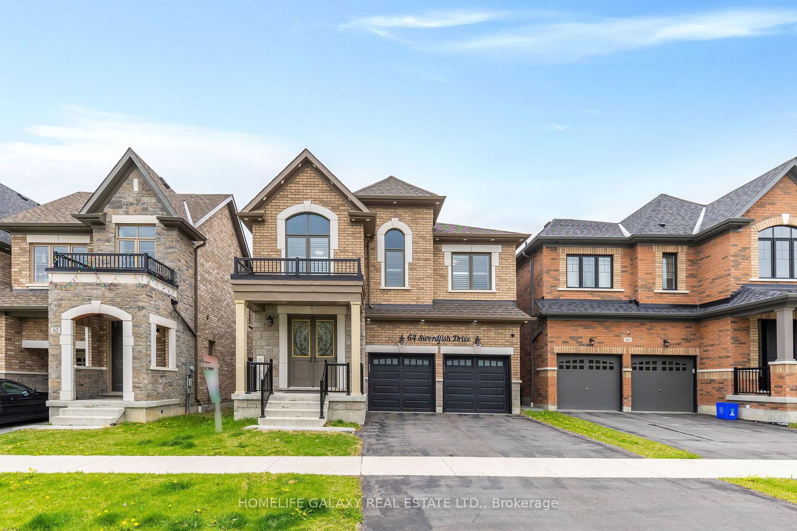 Property at 64 Swordfish