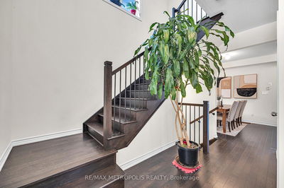 1129 CAMEO St, Pickering - Rural Pickering image-0-4