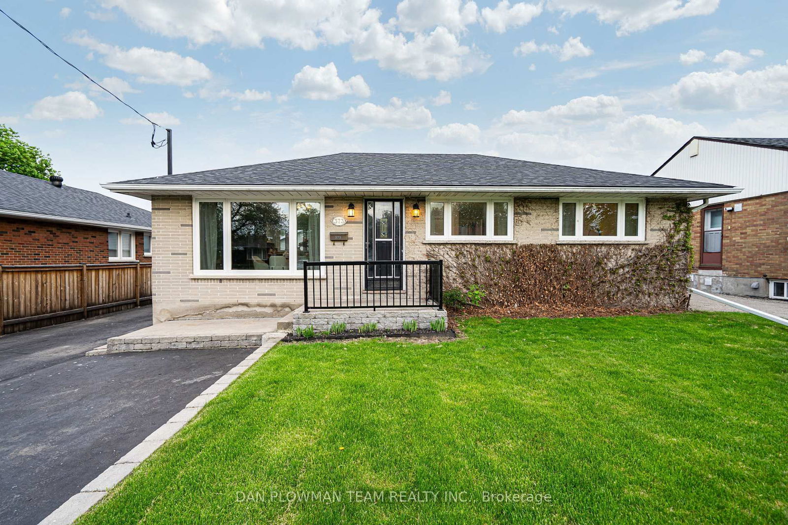 Property at 373 Welland