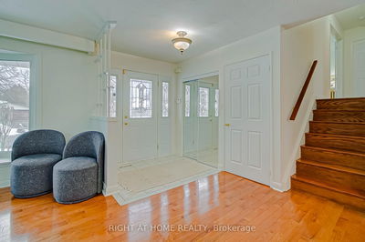 130 Cultra Sq, Toronto - West Hill image-0-1