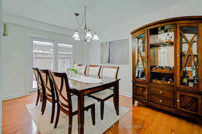 130 Cultra Sq, Toronto - West Hill image-0-4