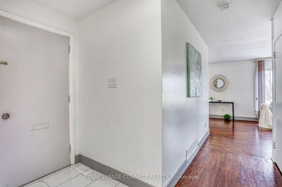 63 Ladysbridge Dr, Toronto - Morningside image-0-2