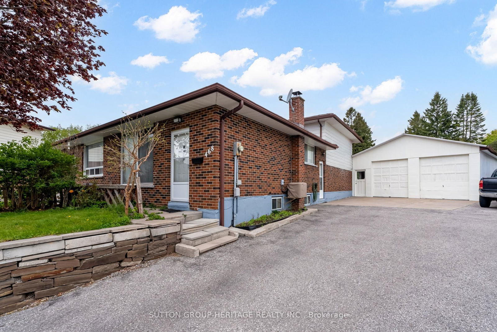 Property at 468 Tennyson
