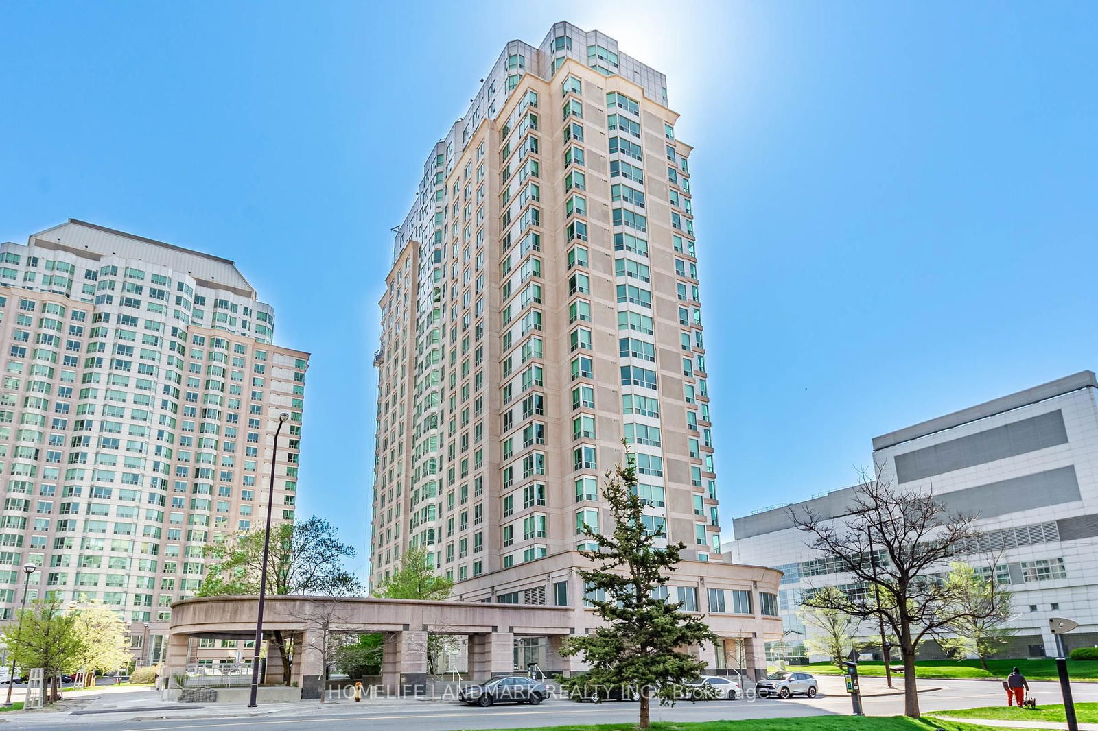 Condo for sale at 1601-1 Lee Centre Drive, Toronto, Woburn, M1H 3J2 - MLS: E12152850