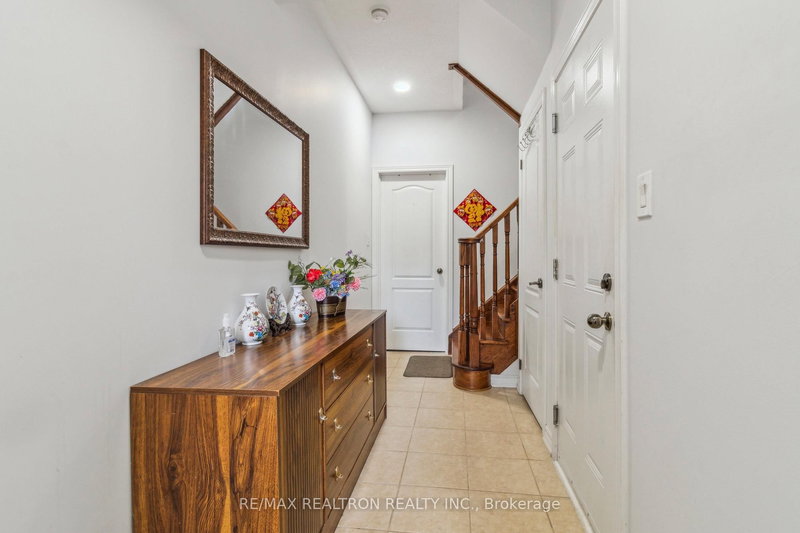 33 Pidgeon St, Toronto, M1L 3M3 | Image 3