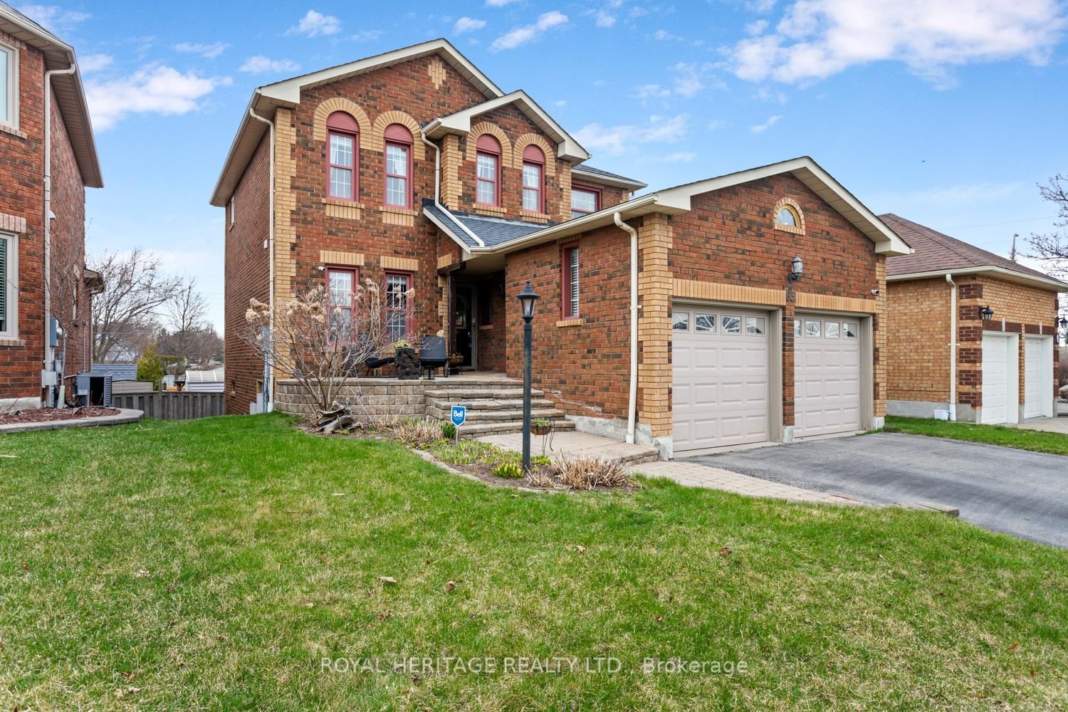 Detached House sold at 63 Prentice Drive, Whitby, Downtown Whitby, L1N 9J8 - MLS: E12153678