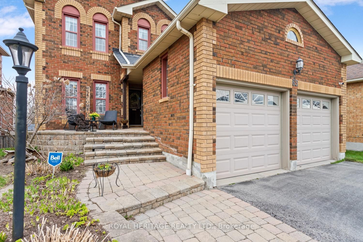 Detached House sold at 63 Prentice Drive, Whitby, Downtown Whitby, L1N 9J8 - MLS: E12153678