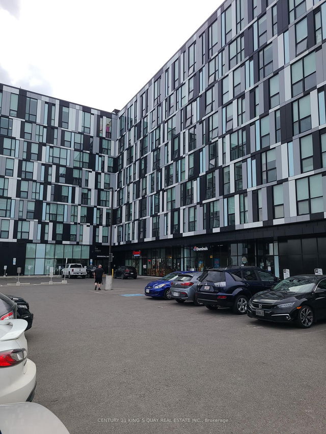 523 - 1900 Simcoe Street