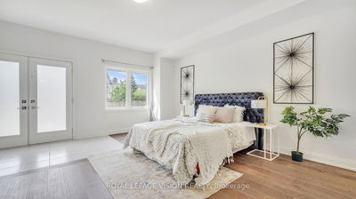 23 Gerry Henry Lane, Clarington - Courtice image-0-3