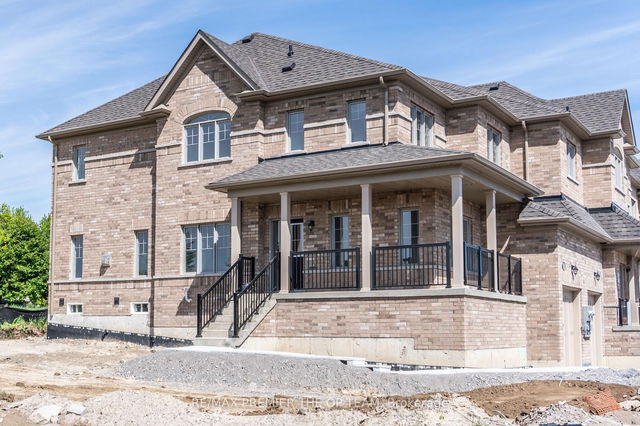 154 North Garden Boulevard