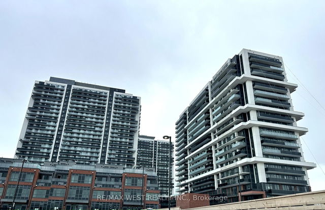 2015 - 2545 Simcoe Street
