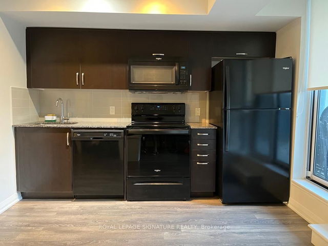 205 - 30 Meadowglen Place