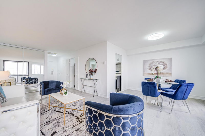Unit 2408 — 3 Massey Sq, Toronto - Crescent Town image-0-0