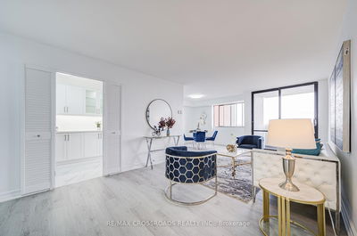 Unit 2408 — 3 Massey Sq, Toronto - Crescent Town image-0-1