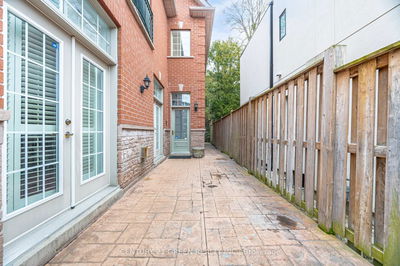 135 Glenmount Park Rd, Toronto - East End-Danforth image-0-2