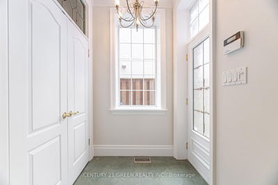 135 Glenmount Park Rd, Toronto - East End-Danforth image-0-4