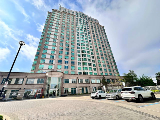 1907 - 1 Lee Centre Drive