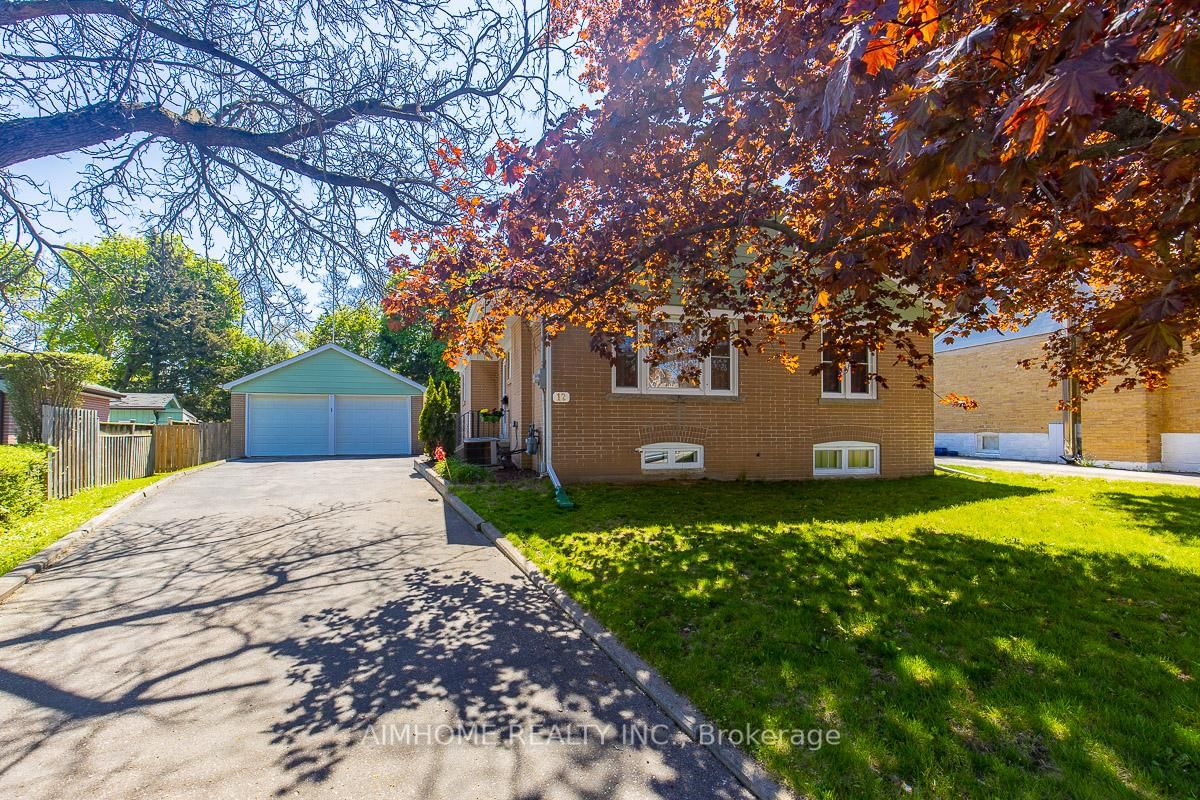 Detached House for sale at 12 Canham Crescent, Toronto, Agincourt South-Malvern West, M1S 2H6 - MLS: E12155878