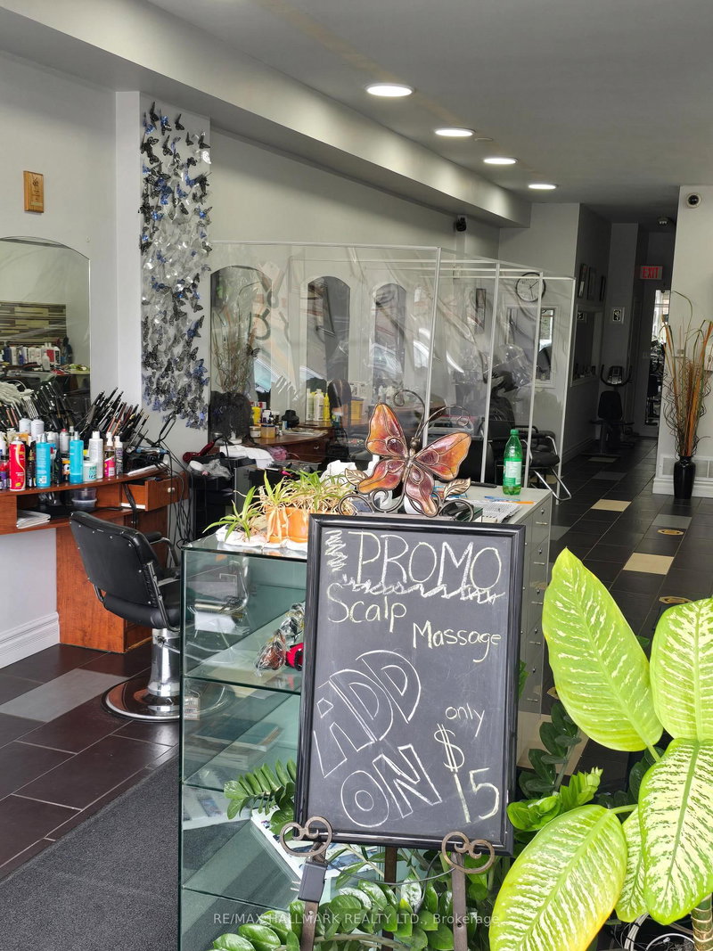 1533 O'connor Dr, Toronto, M4B 2V7 | Image 3