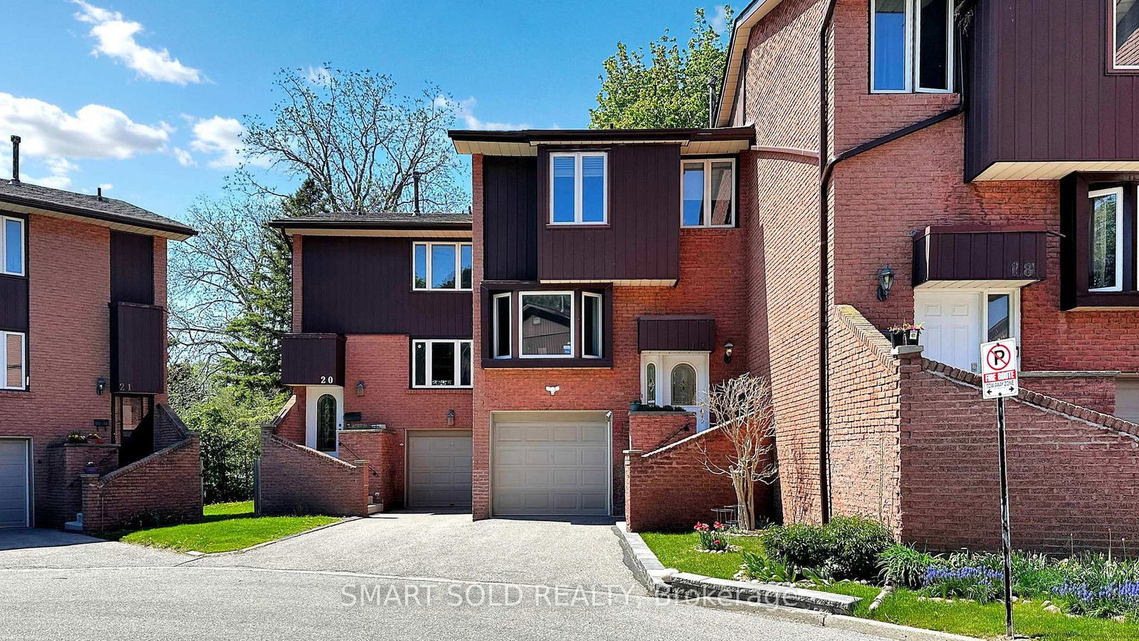 Townhouse for sale at 19-2606 Midland Avenue, Toronto, Agincourt South-Malvern West, M1S 1R5 - MLS: E12155947