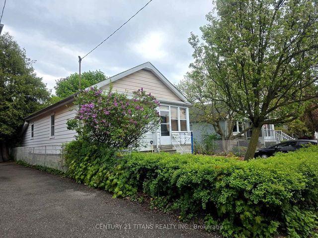 119 Heale Avenue