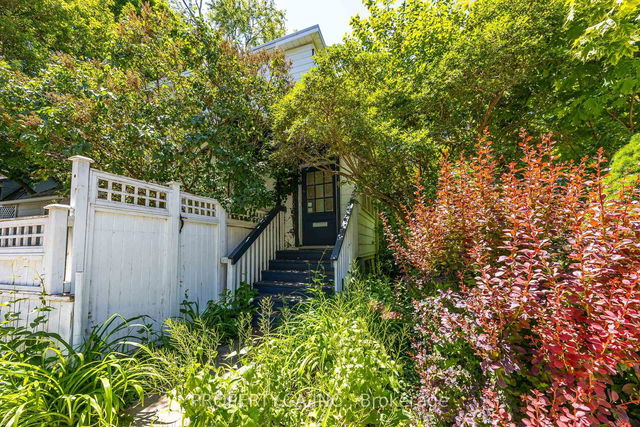 37 Harriet Street