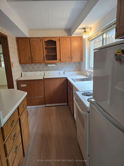 77 Botany Hill Rd, Toronto - Morningside image-0-4