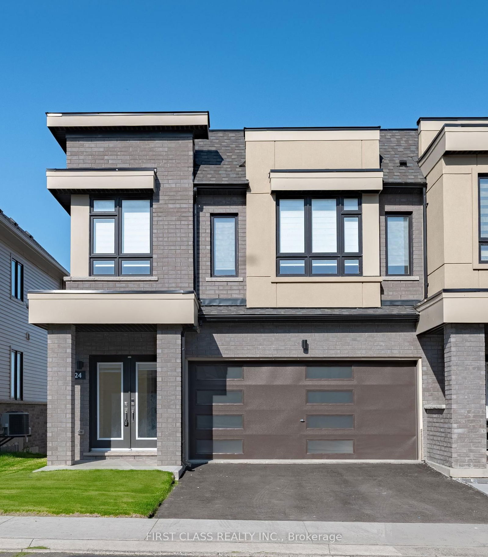 Townhouse for sale at 124 Sailors Landing, Clarington, Bowmanville, L1C 3K5 - MLS: E12156848
