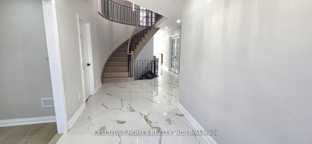 2 Renwick Road