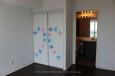 Unit 1707 — 60 Town Centre Crt, Toronto - Bendale image-0-4