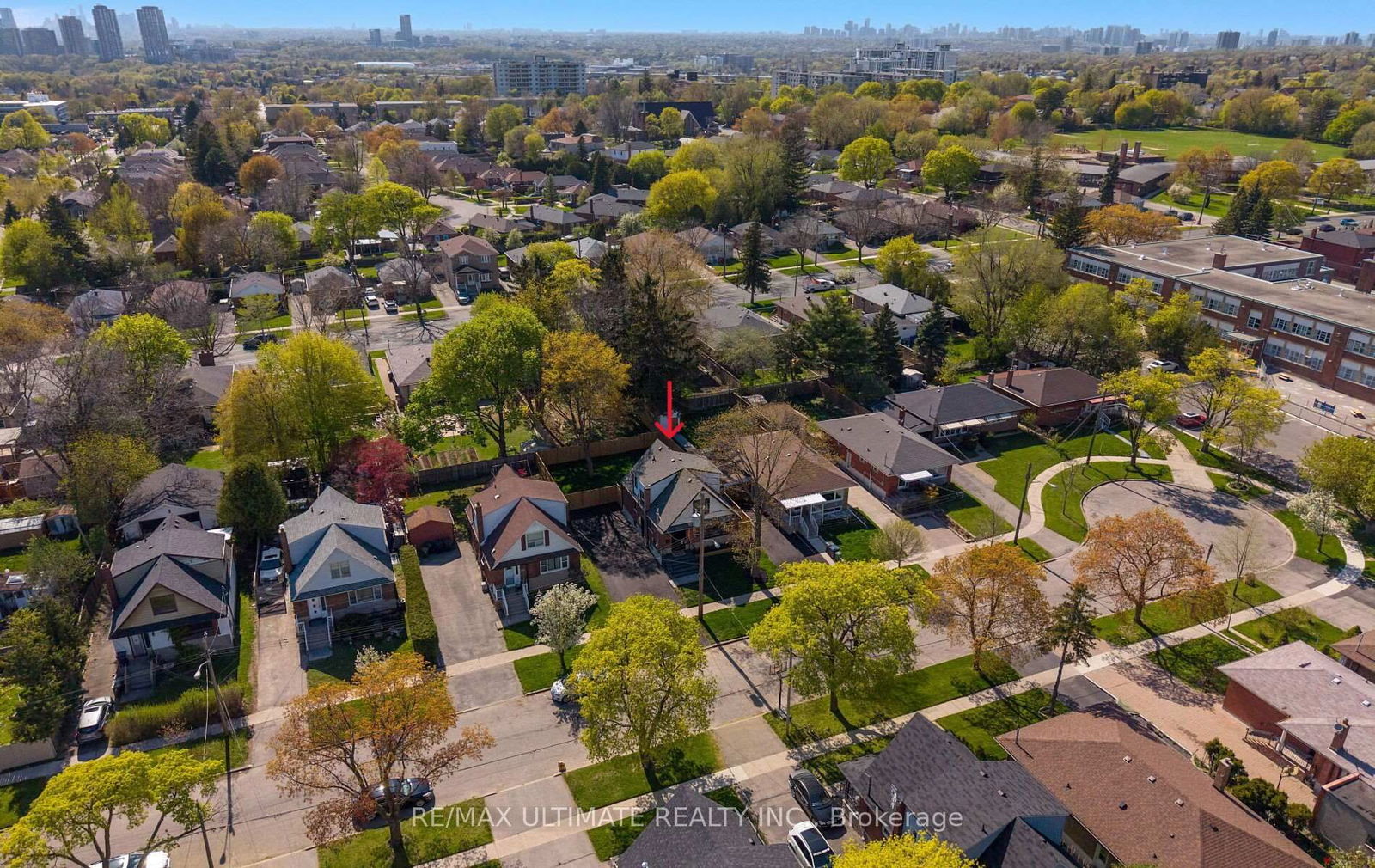 Detached House for sale at 54 Hexham Drive, Toronto, Wexford-Maryvale, M1R 1J8 - MLS: E12157335