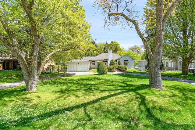 23 West Hill Drive