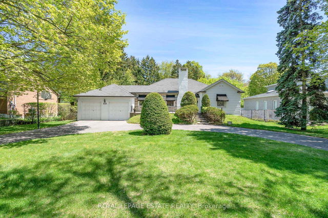 23 West Hill Drive