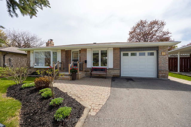 15 Lawrie Road