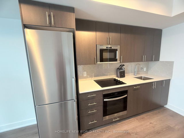 2301 - 2545 Simcoe Street