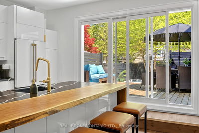 143 Parkmount rd Rd, Toronto - Greenwood-Coxwell image-0-4