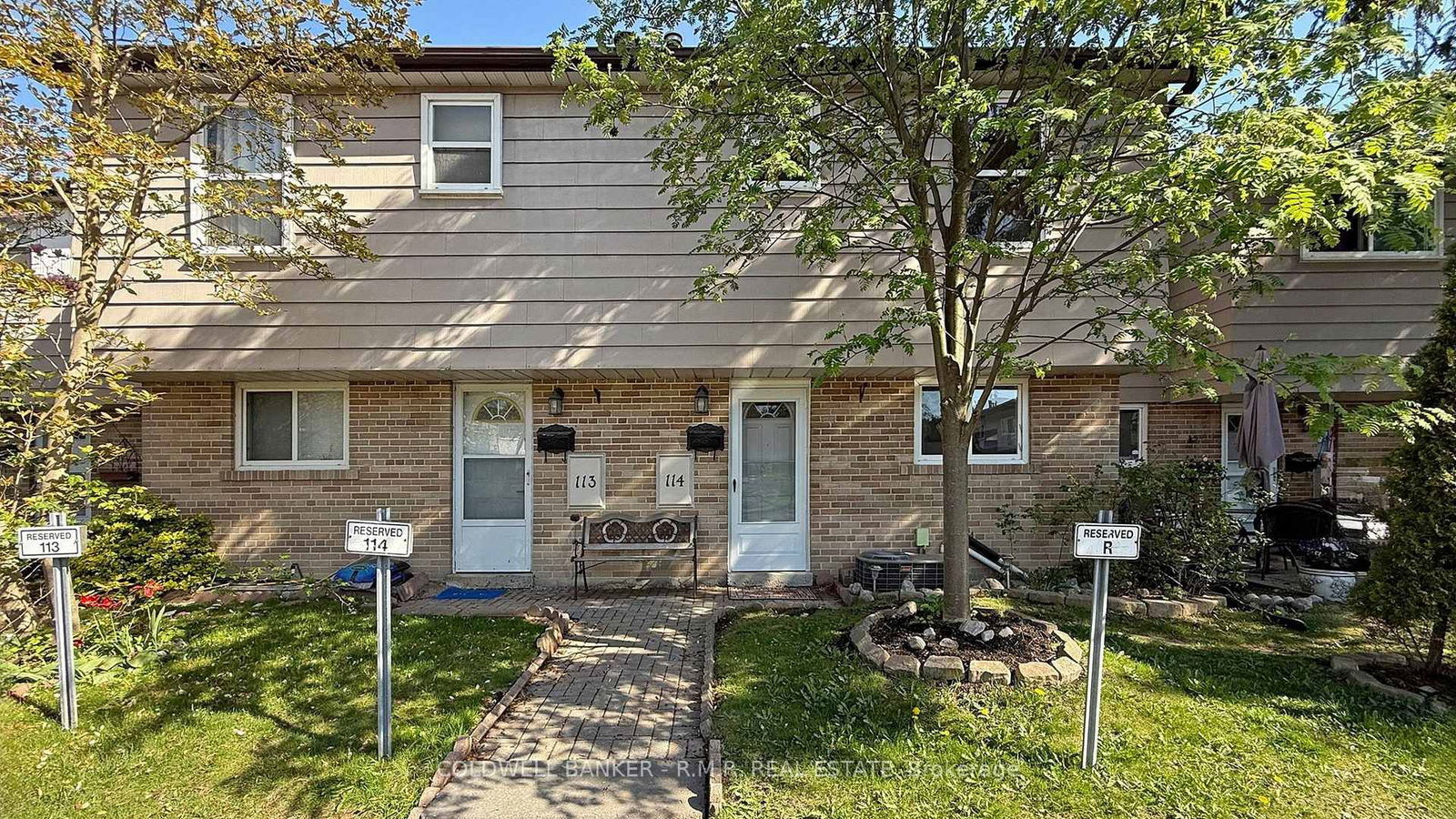 Townhouse for sale at 114-925 Bayly Street, Pickering, West Shore, L1W 1L4 - MLS: E12157603