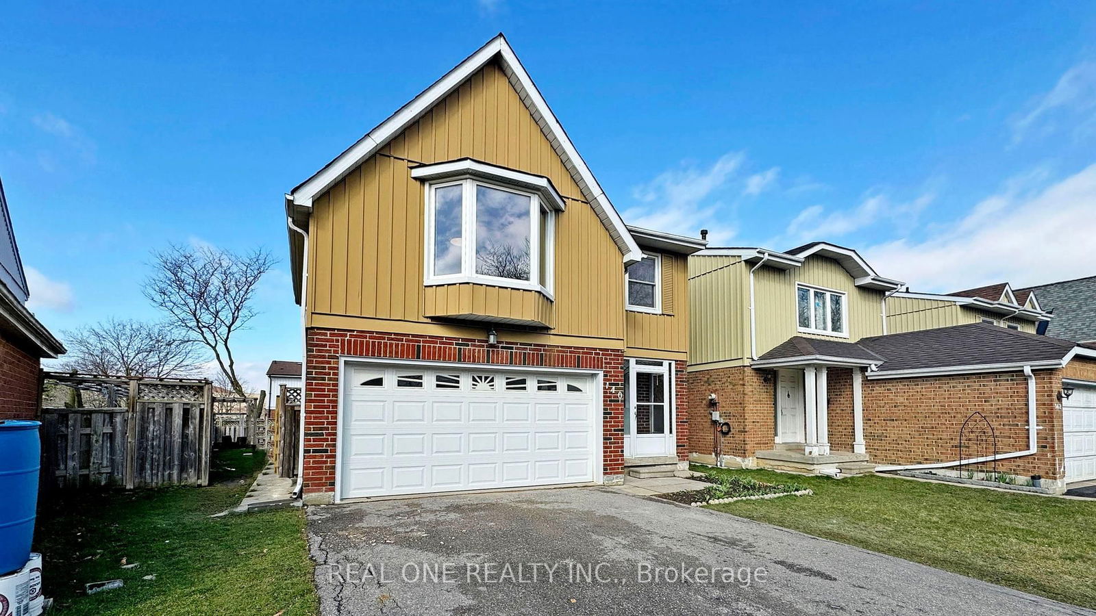 Detached House for sale at 140 Belinda Square, Toronto, Steeles, M1W 3M2 - MLS: E12157702