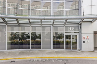 Unit 1601 — 36 Lee Centre Dr, Toronto - Woburn image-0-3