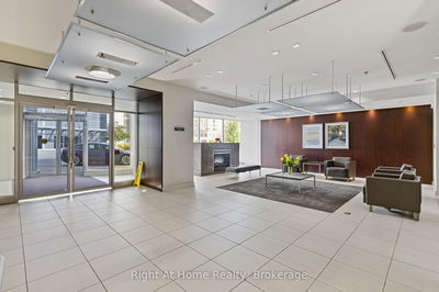Unit 1601 — 36 Lee Centre Dr, Toronto - Woburn image-0-4