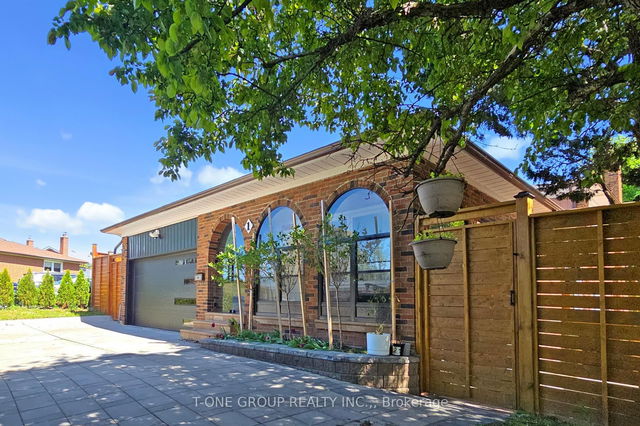1 Ferncrest Gate