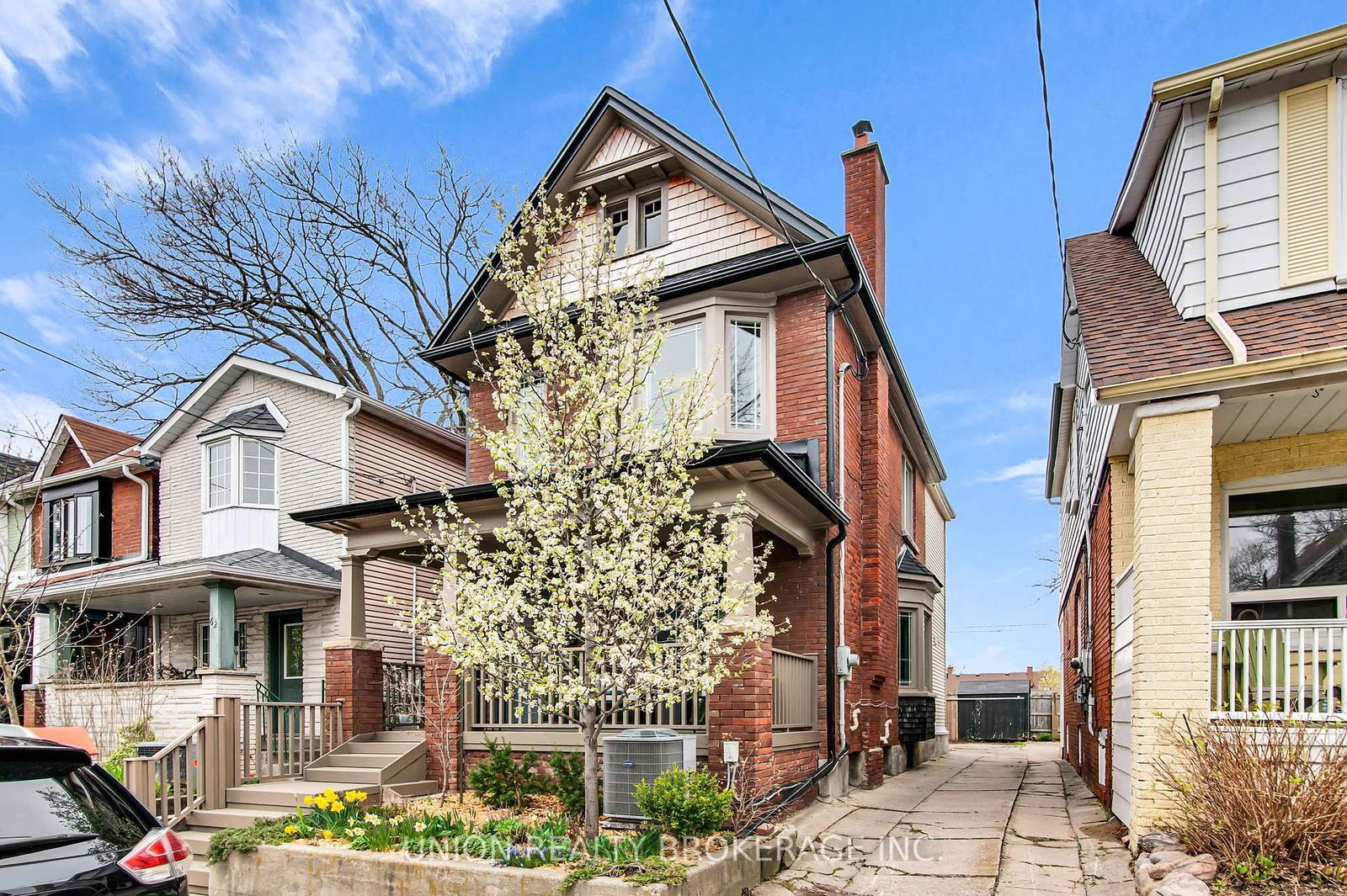 Detached House for sale at 64 Amroth Avenue, Toronto, East End-Danforth, M4C 4H2 - MLS: E12157954