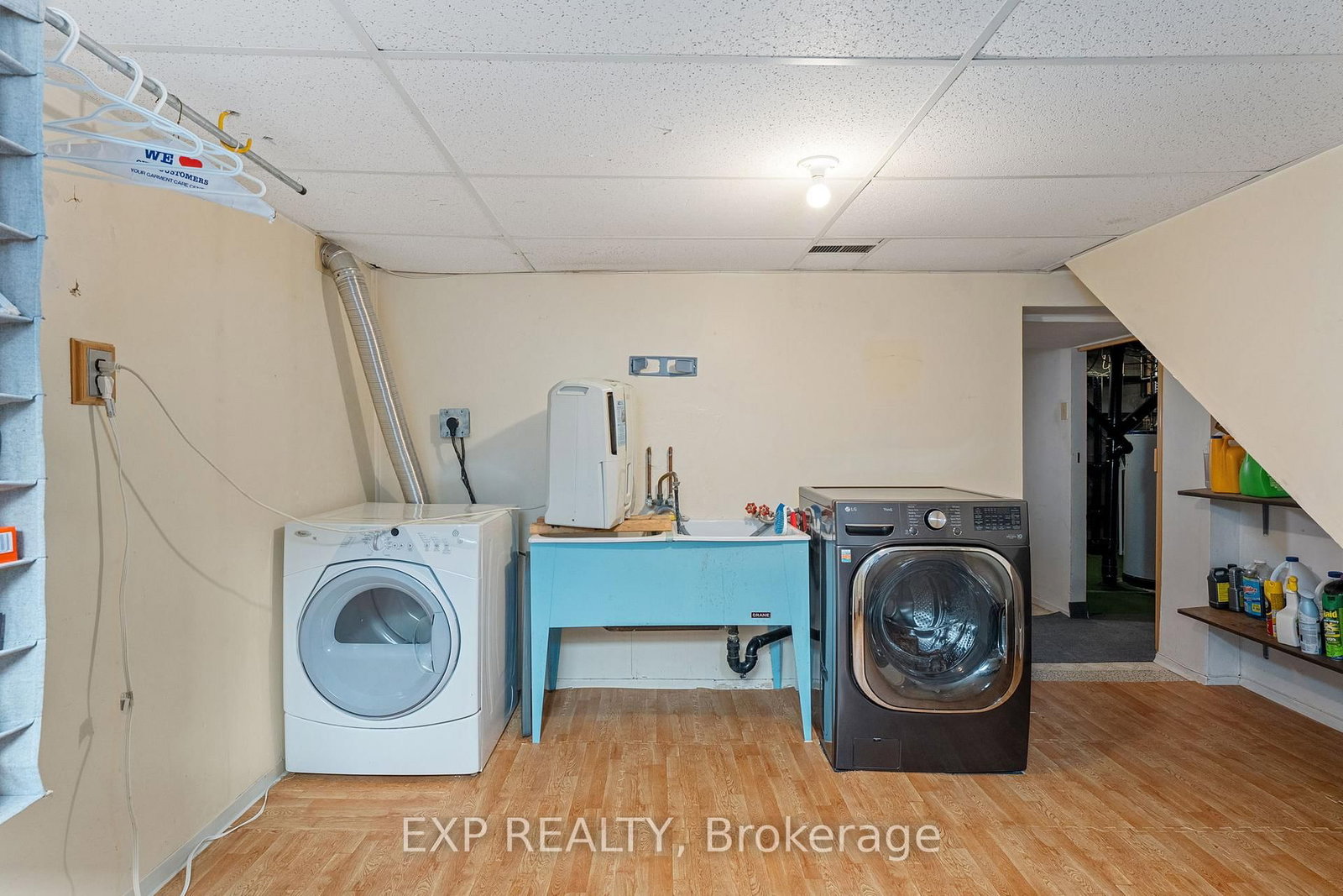 Listing Image 30