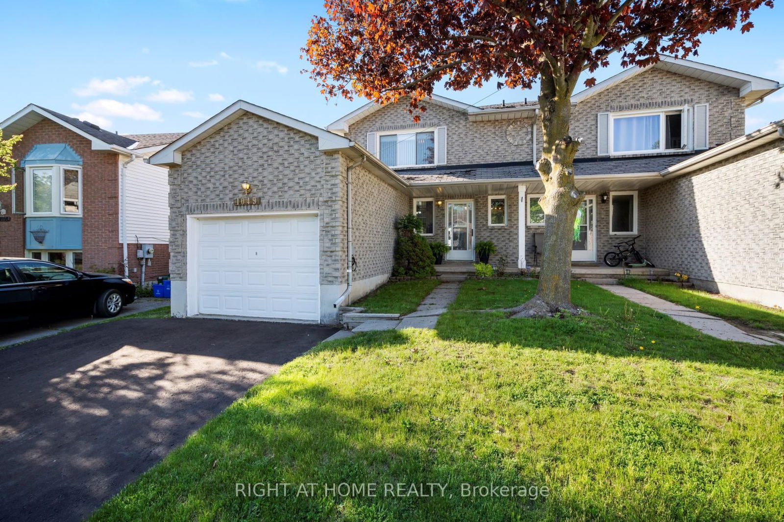 Semi-Detached House for sale at 1049 Attersley Drive, Oshawa, Pinecrest, L1K 1X8 - MLS: E12158096