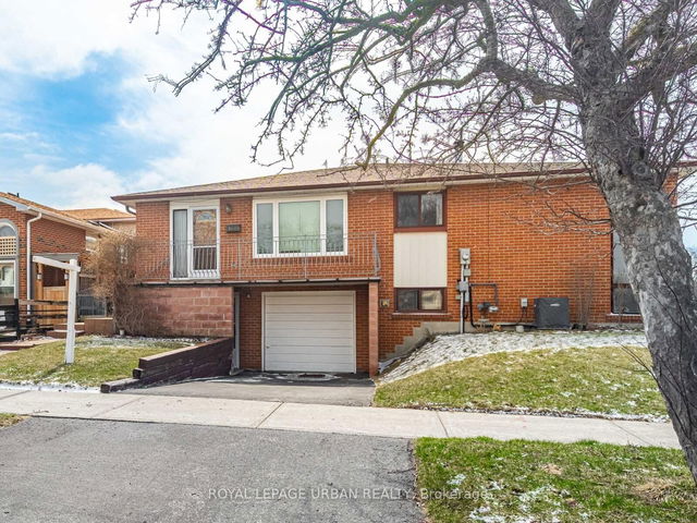 122 Hildenboro Square